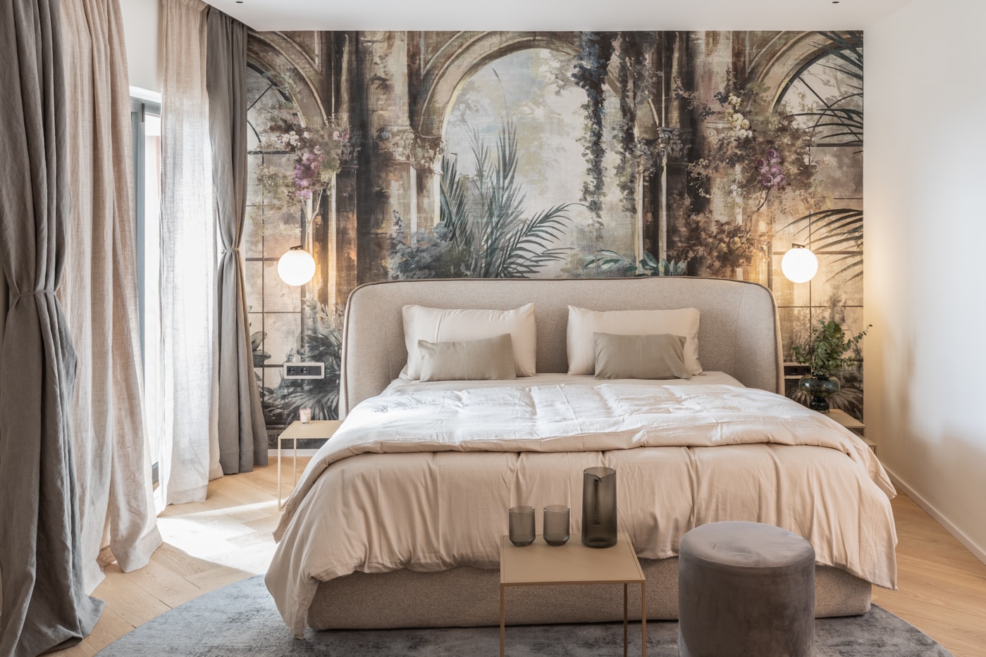 Schlafzimmer einer Luxusimmobilie, Palma